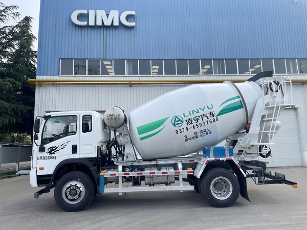 凌宇二橋攪拌車，一車適用多場(chǎng)景，四項(xiàng)核心優(yōu)勢(shì)